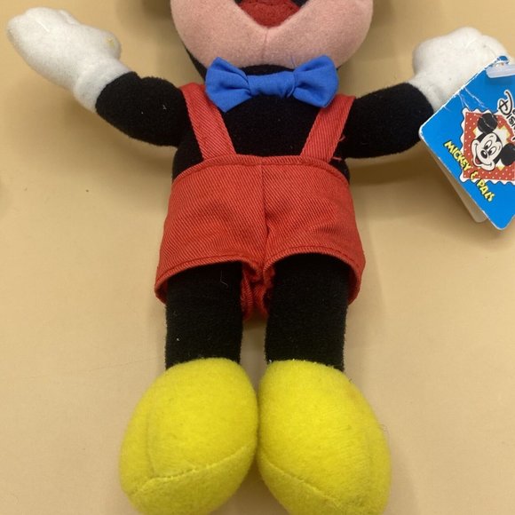 Vintage Applause Disney's Mickey & Pals stuffed plush 9" Mickey Mouse CUTE. - Picture 2 of 6